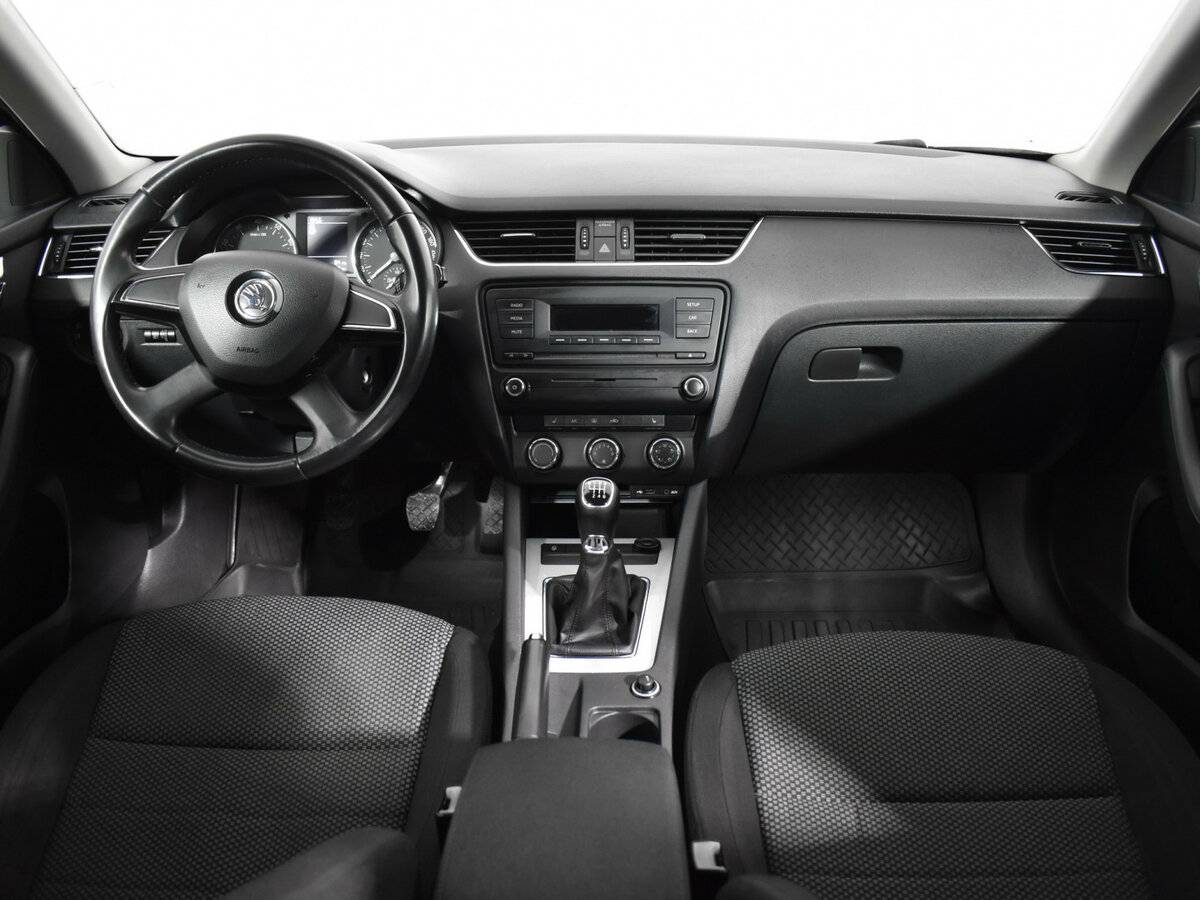 Купить Шкода Октавия, 2014, 238 325 км.. Фото: #10