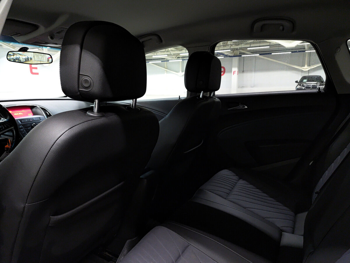 Купить Опель Астра, 2013, 180 852 км.. Фото: #11