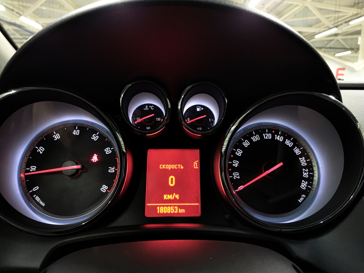 Купить Опель Астра, 2013, 180 852 км.. Фото: #12