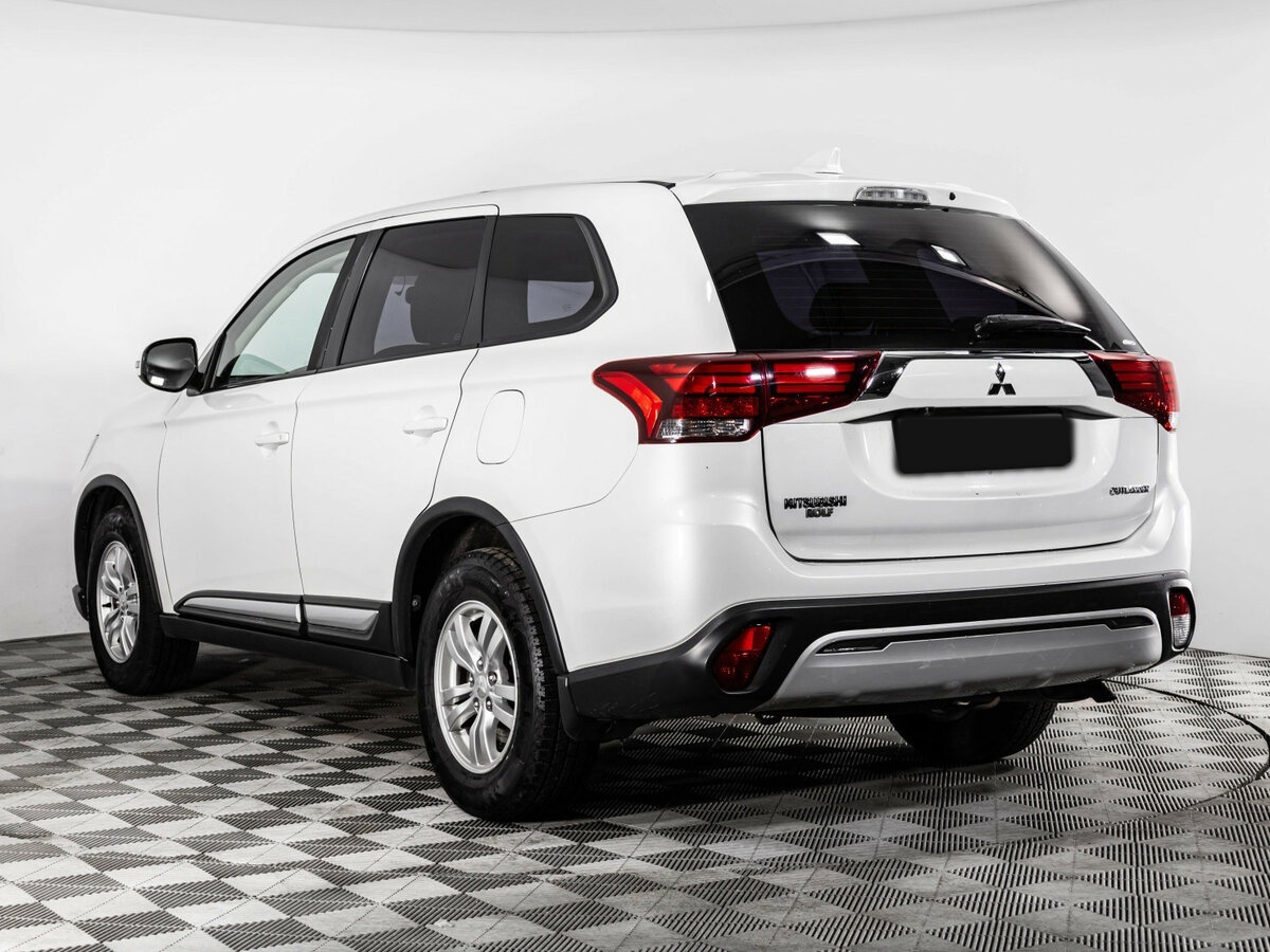 Купить Mitsubishi Outlander, 2018, 126 249 км.. Фото: #6