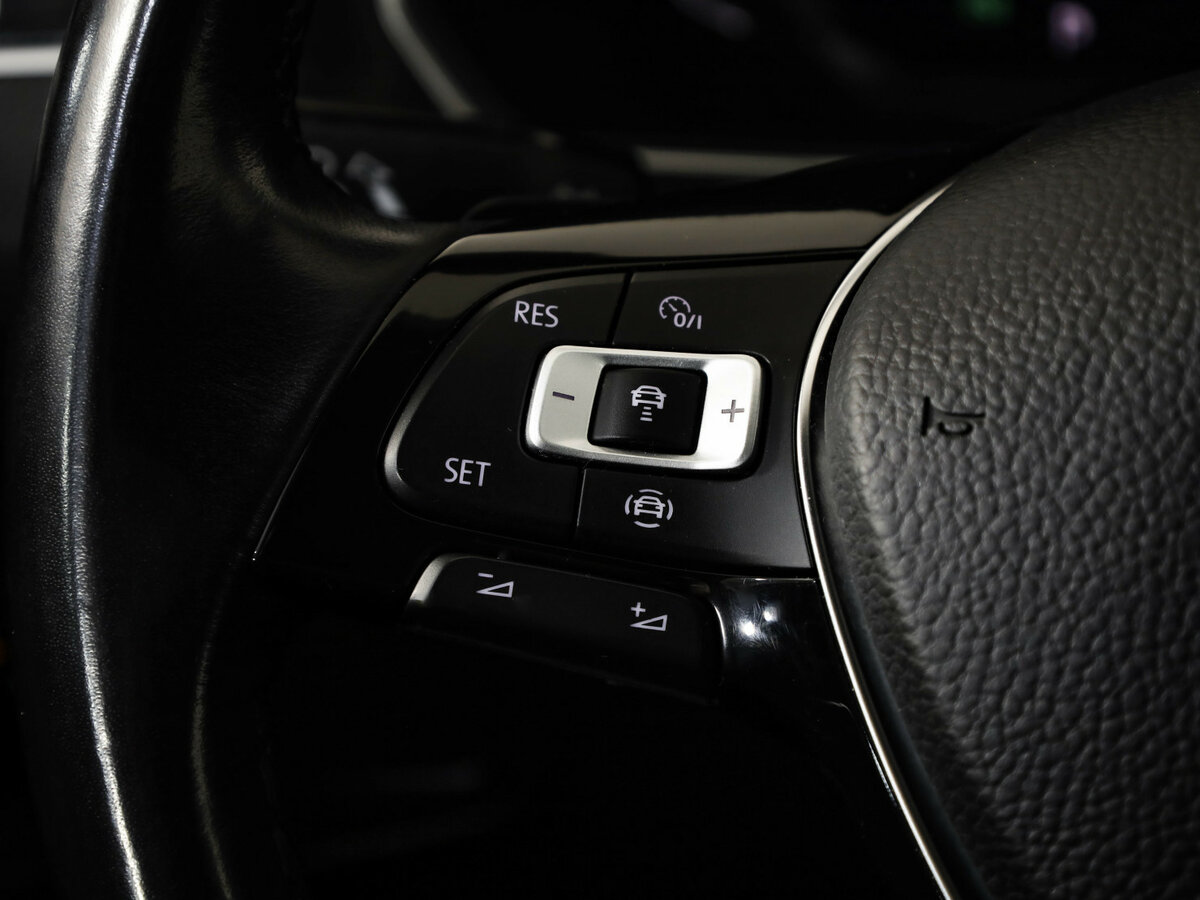 Купить Volkswagen Tiguan, 2019, 92 843 км.. Фото: #13