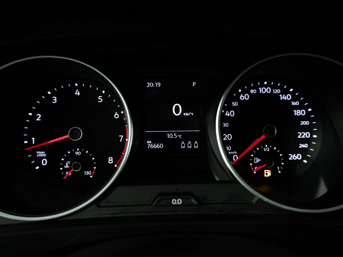 Купить Volkswagen Tiguan, 2017, 76 658 км.. Фото: #9