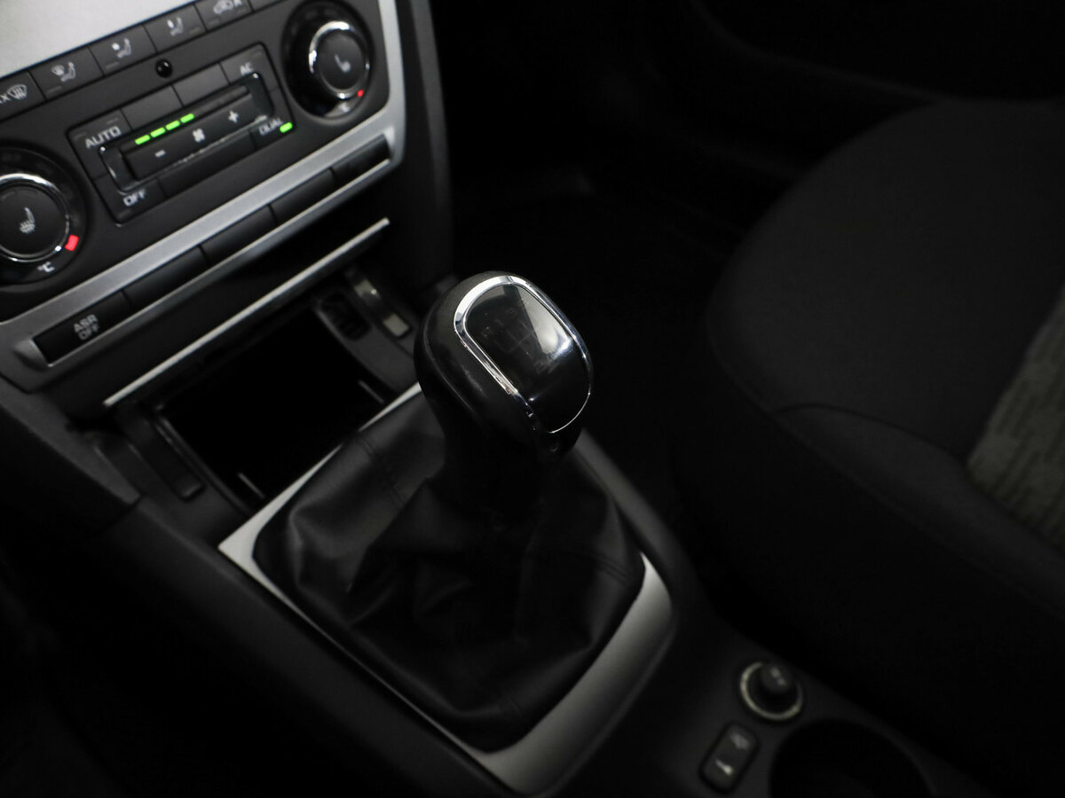 Купить Skoda Octavia, 2012, 190 346 км.. Фото: #9