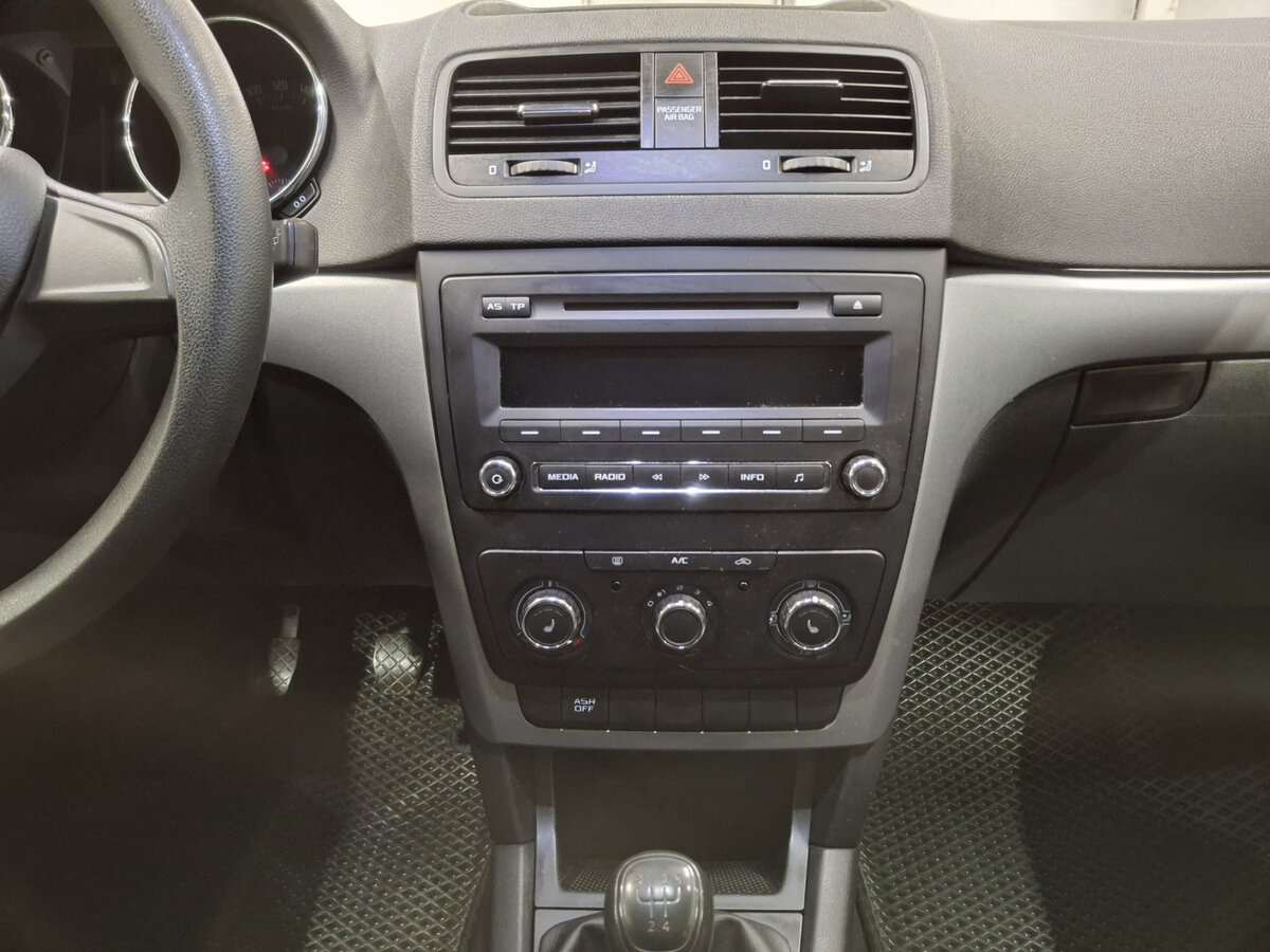 Купить Шкода Йети, 2014, 155 804 км.. Фото: #13