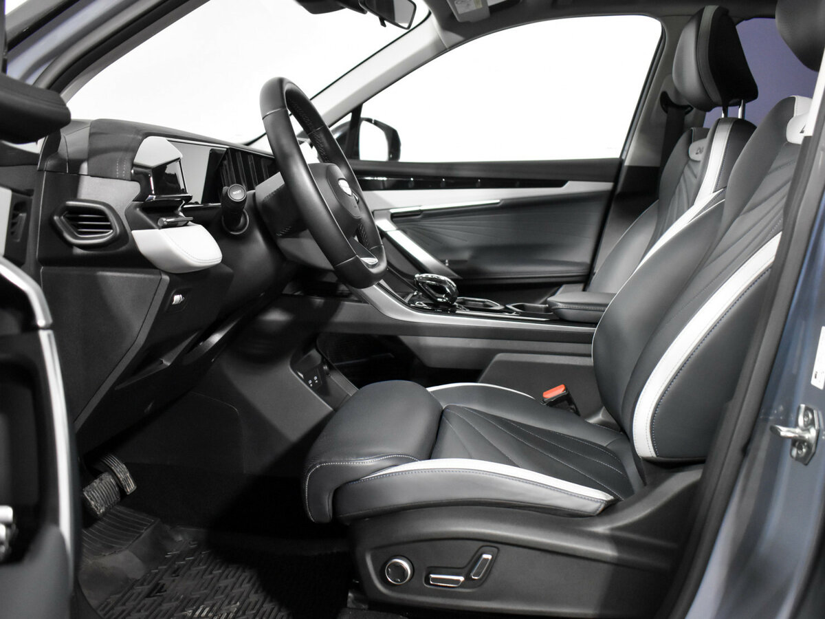 Купить Geely Atlas, 2024, 31 500 км.. Фото: #9