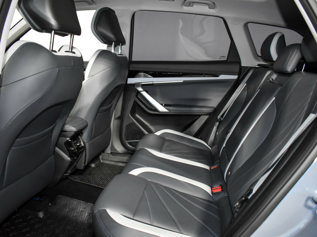 Купить Geely Atlas, 2024, 31 500 км.. Фото: #10