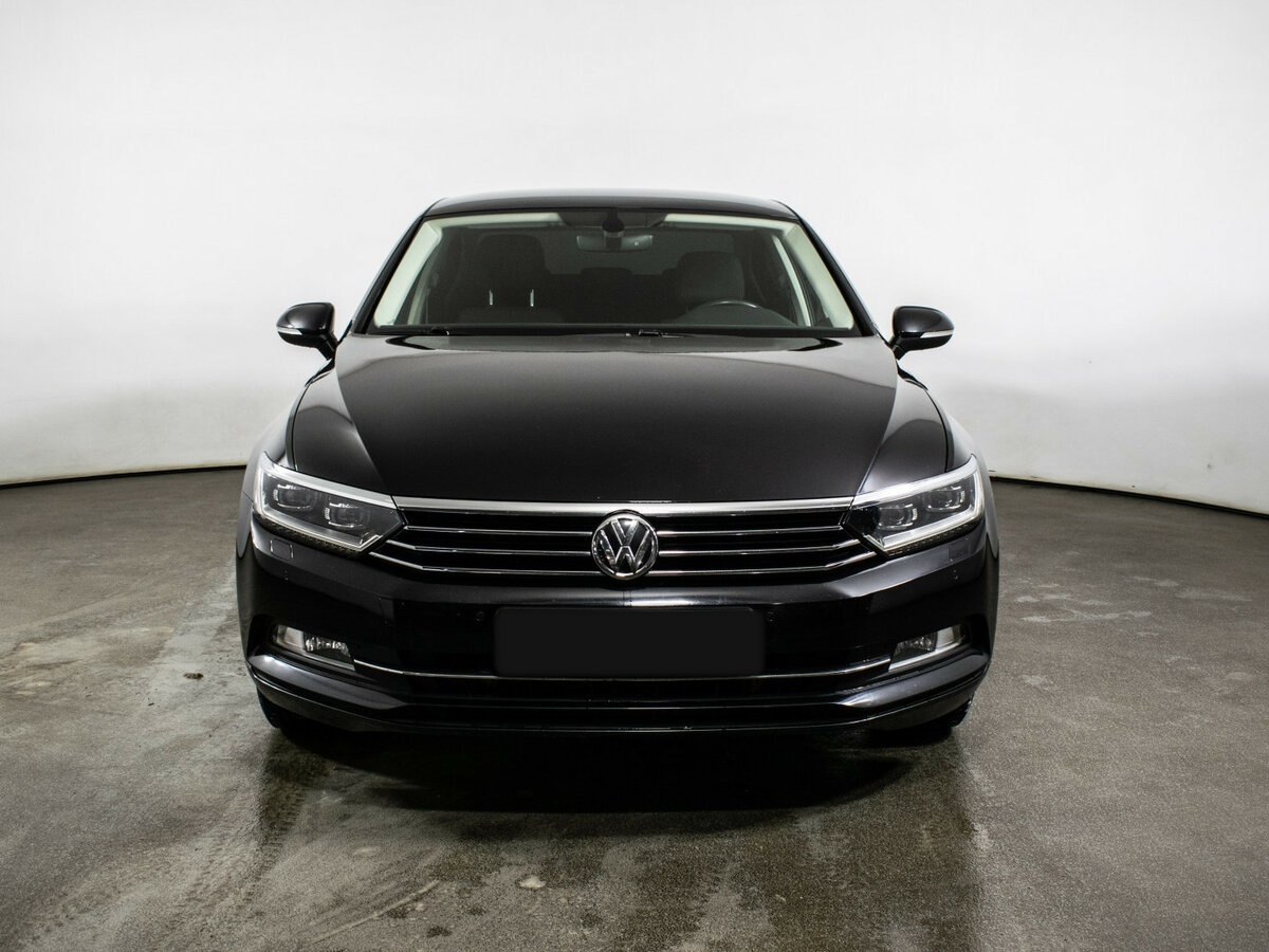 Купить Volkswagen Passat, 2017, 80 779 км.. Фото: #1