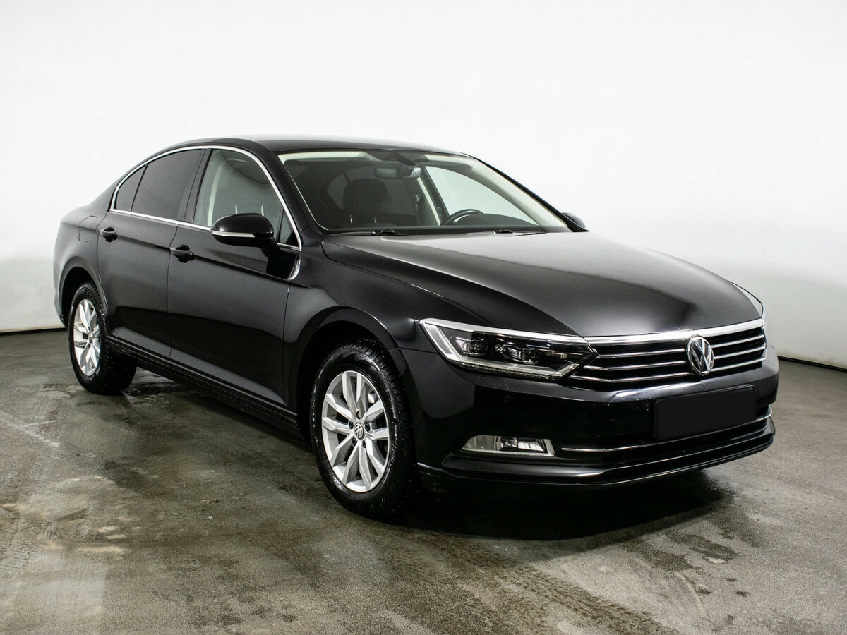 Купить Volkswagen Passat, 2017, 80 779 км.. Фото: #2