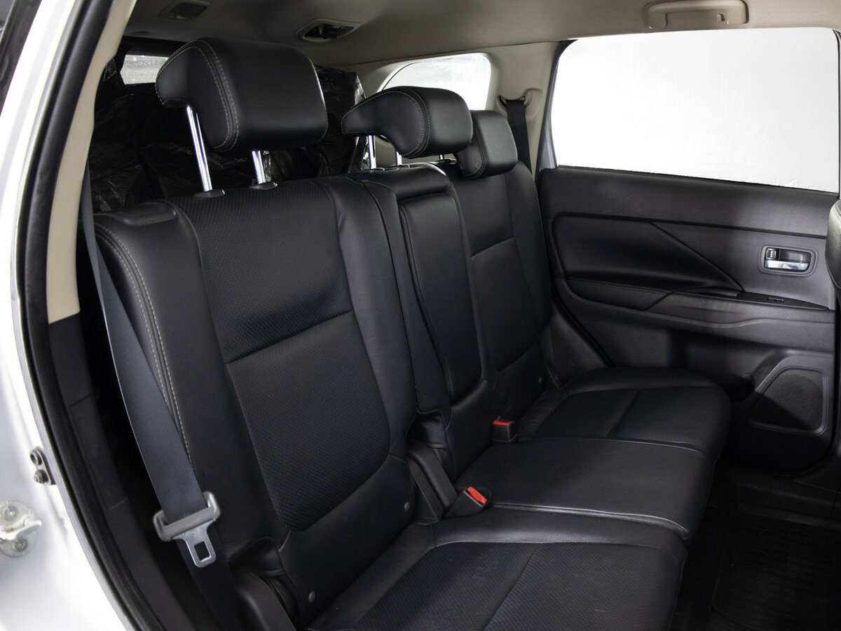 Купить Митсубиши Оутлэндер, 2013, 314 687 км.. Фото: #9