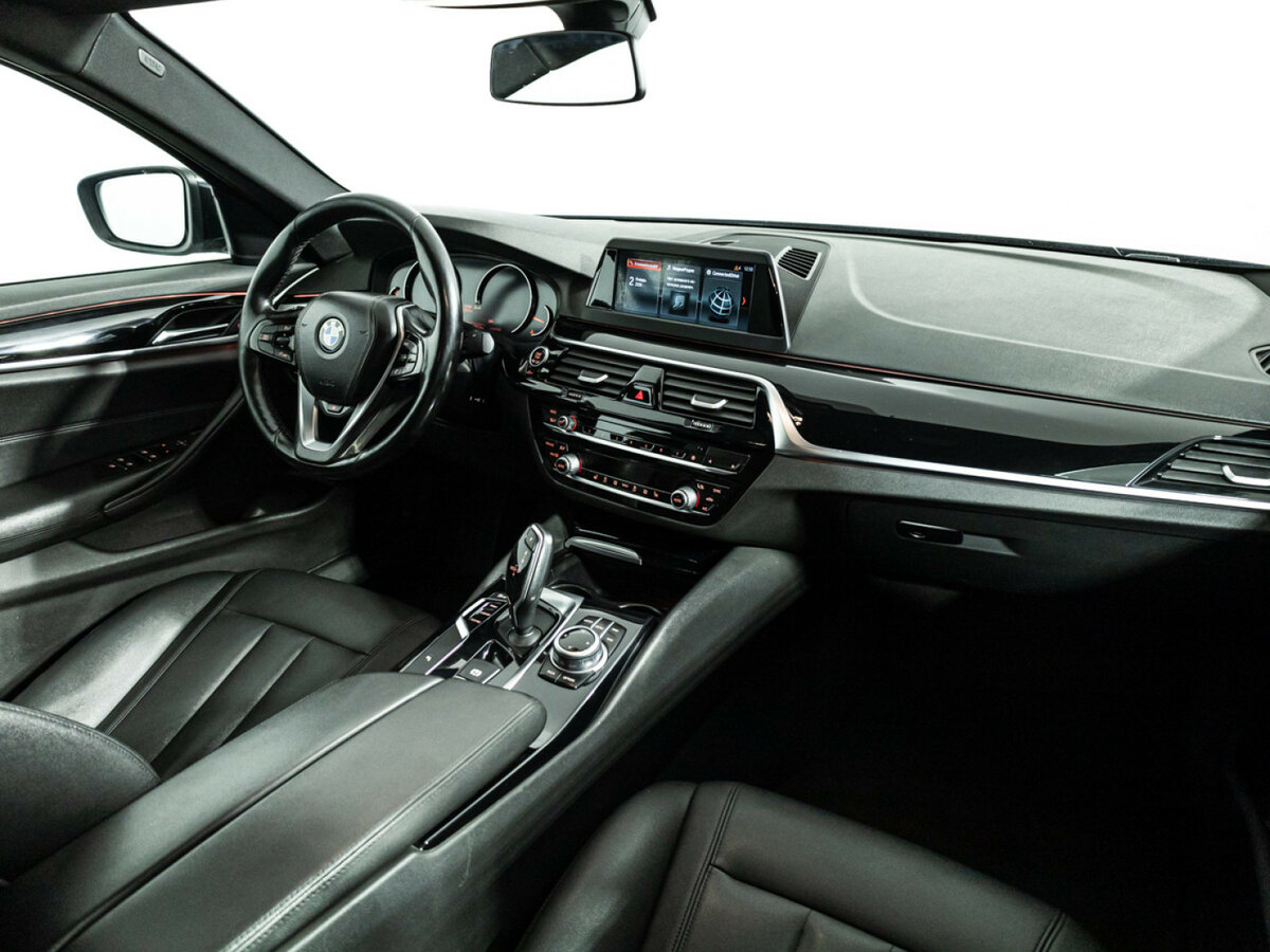 Купить BMW 5 серии, 2017, 323 000 км.. Фото: #8