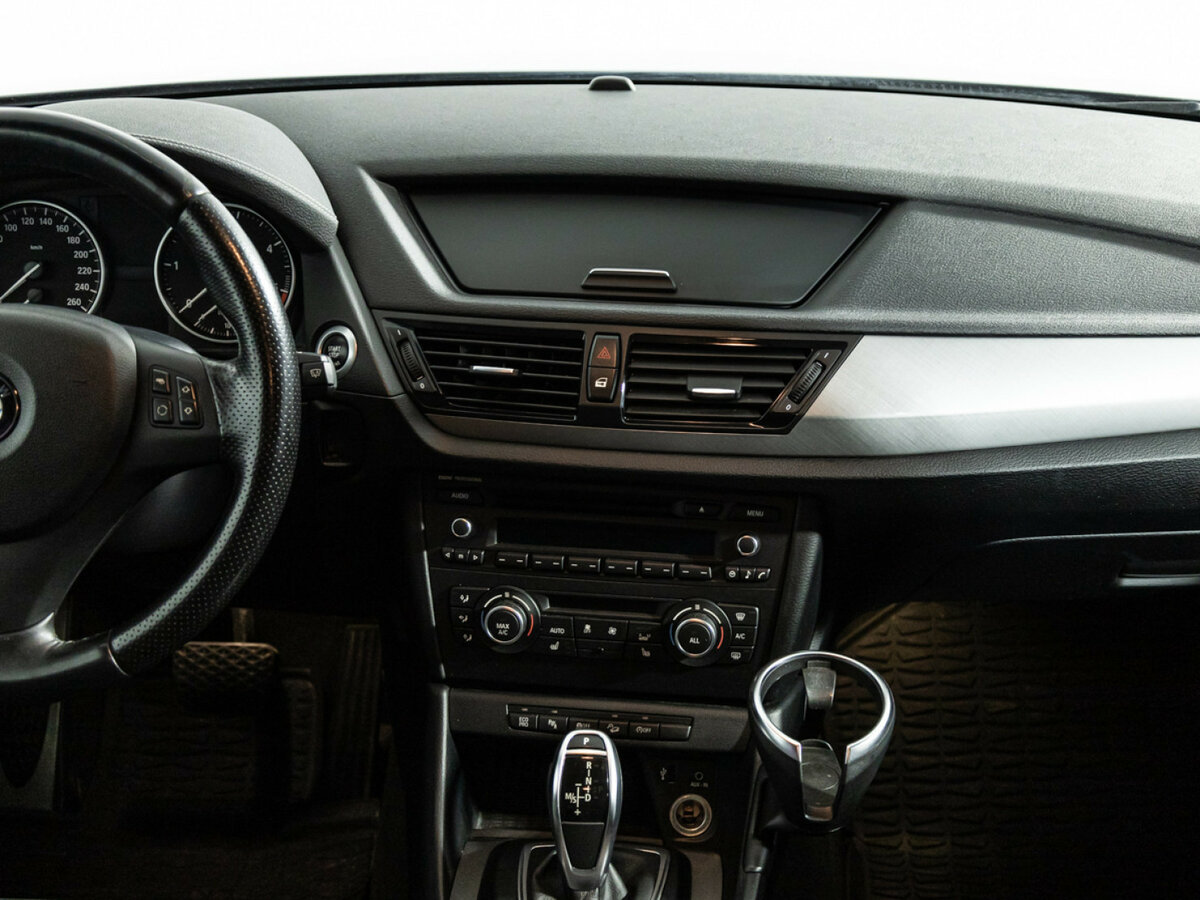 Купить BMW X1, 2014, 165 402 км.. Фото: #13