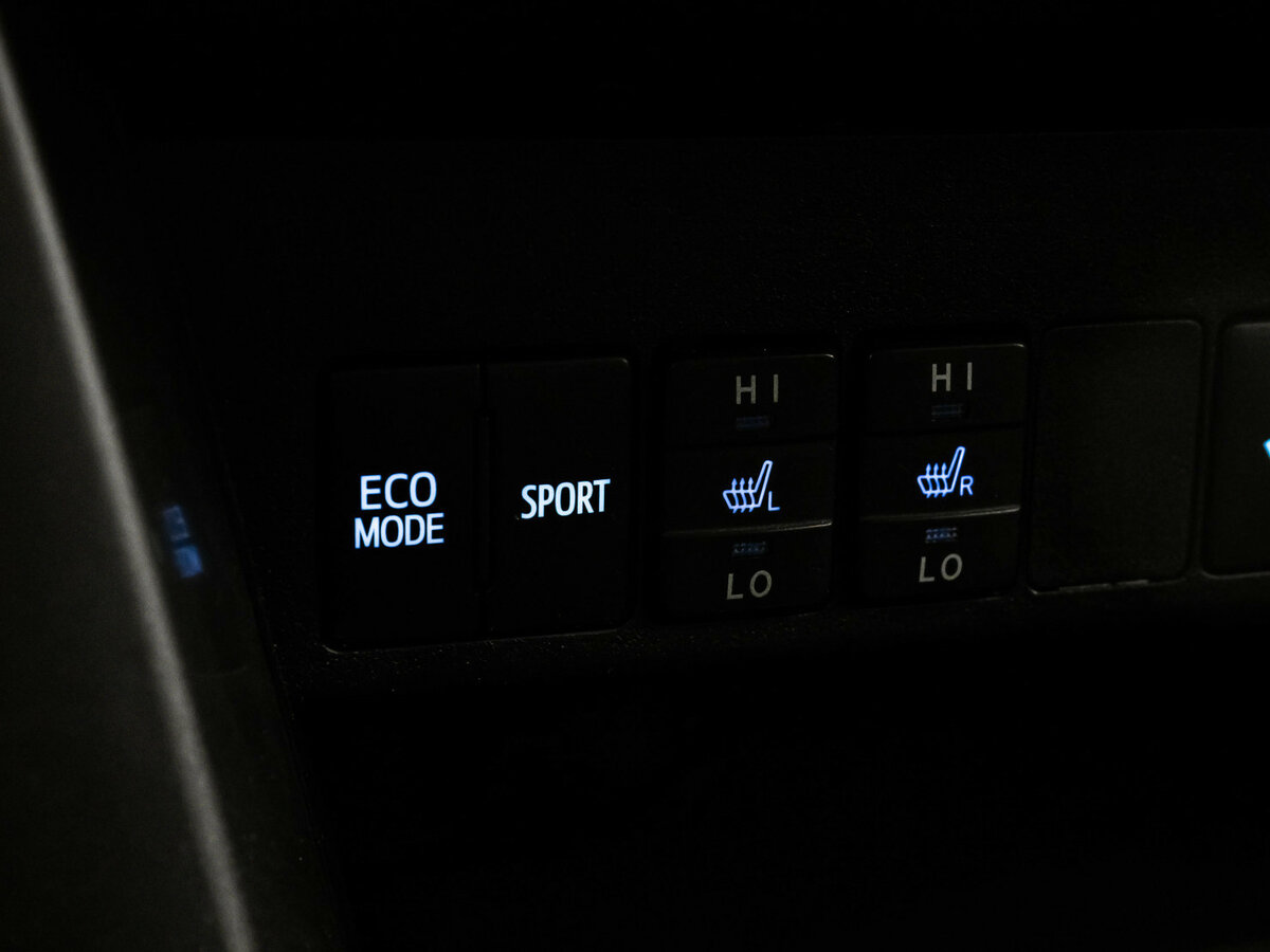 Купить Toyota RAV4, 2018, 207 449 км.. Фото: #12