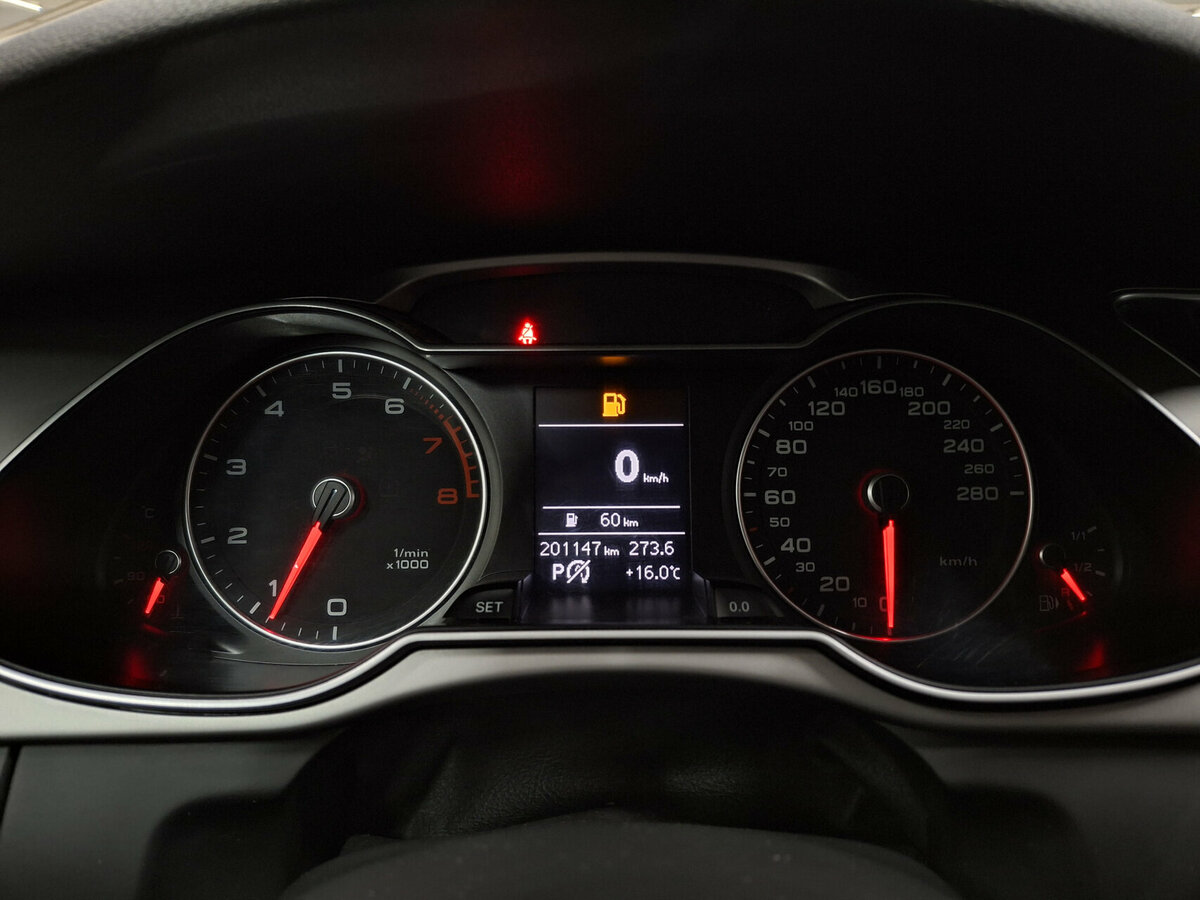 Купить Audi A4, 2015, 201 127 км.. Фото: #12